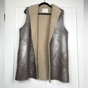 Velvet by Graham & Spencer Faux Shearling Faux Suede Outerwear Vest Size Medium